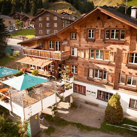 Nangijala Hostel Disentis Ngoại thất bức ảnh